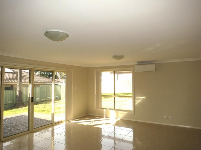 9 Fitzroy Street, Hill Top NSW 2575