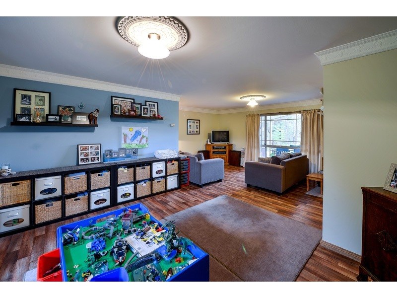 9 Cumberteen Street, Hill Top NSW 2575