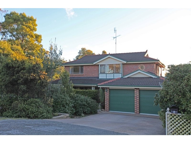 9 Cumberteen Street, Hill Top NSW 2575