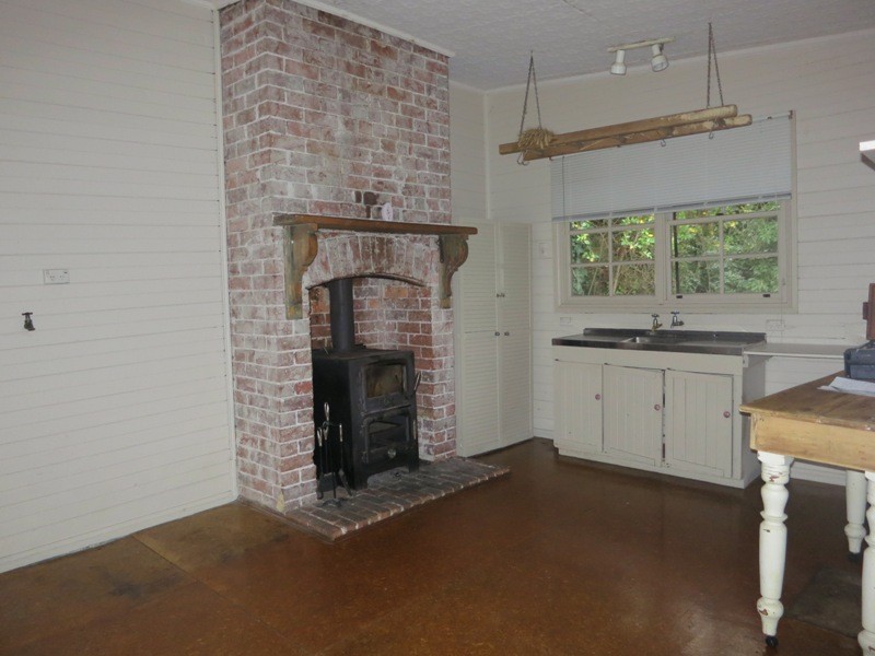 80 Westbourne Avenue, Thirlmere NSW 2572