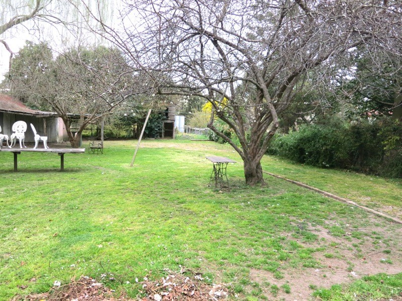80 Westbourne Avenue, Thirlmere NSW 2572