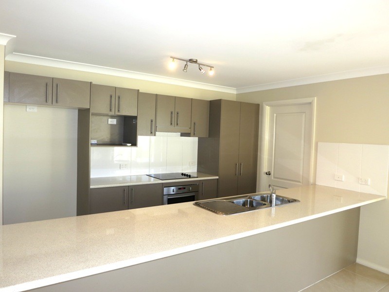 9 Fitzroy Street, Hill Top NSW 2575