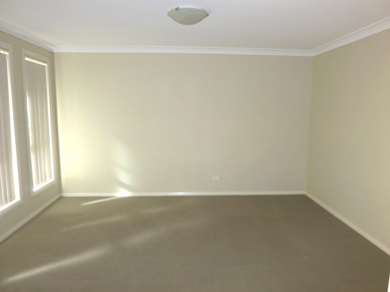 9 Fitzroy Street, Hill Top NSW 2575
