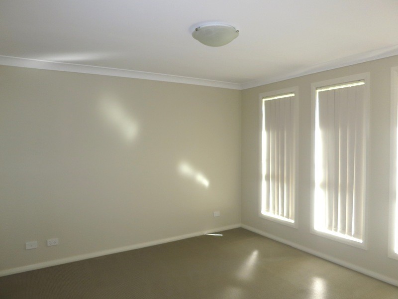 9 Fitzroy Street, Hill Top NSW 2575
