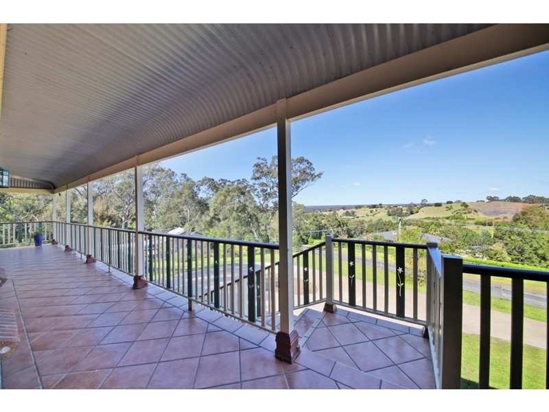 90 McWilliam Drive, Douglas Park NSW 2569