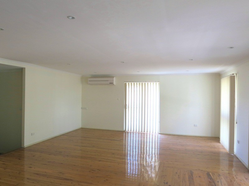 95 Nightingale Road, Pheasants Nest NSW 2574