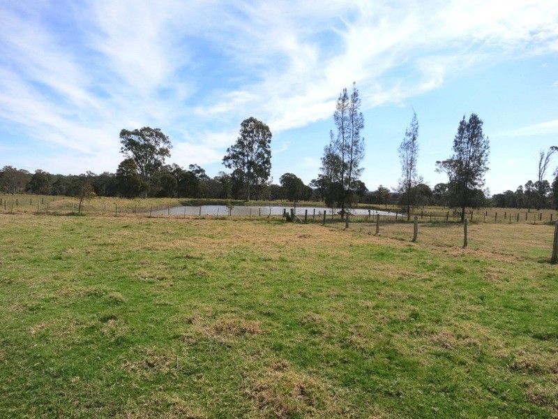 95 Nightingale Road, Pheasants Nest NSW 2574