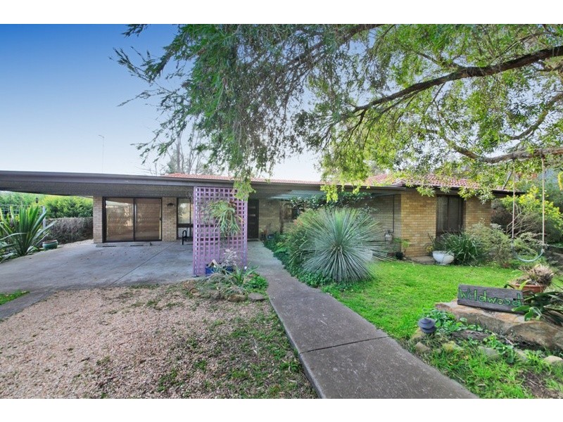 15 Wild Street, Picton NSW 2571