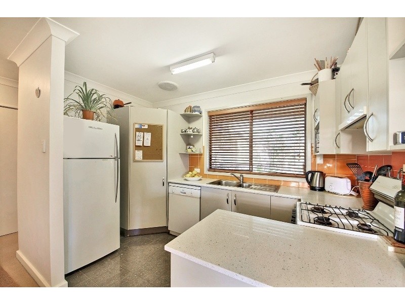 15 Wild Street, Picton NSW 2571