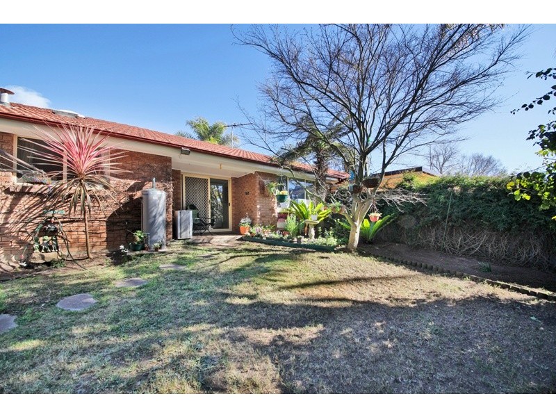 4/10 Windeyer Street, Thirlmere NSW 2572