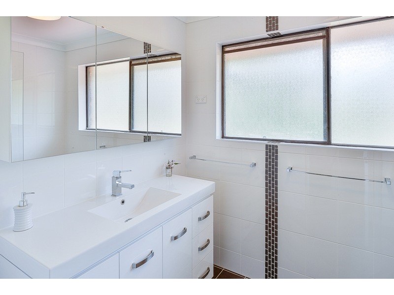 94 Kent Road, Picton NSW 2571