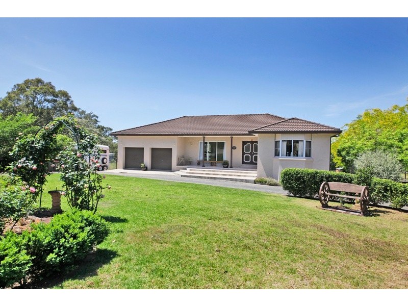 60 Kendall Street, Thirlmere NSW 2572