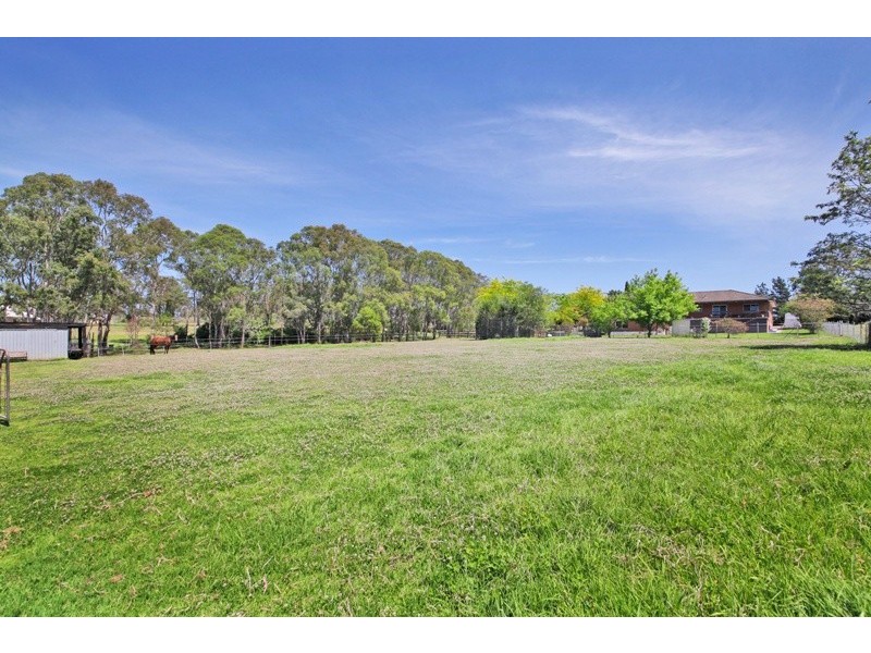 60 Kendall Street, Thirlmere NSW 2572