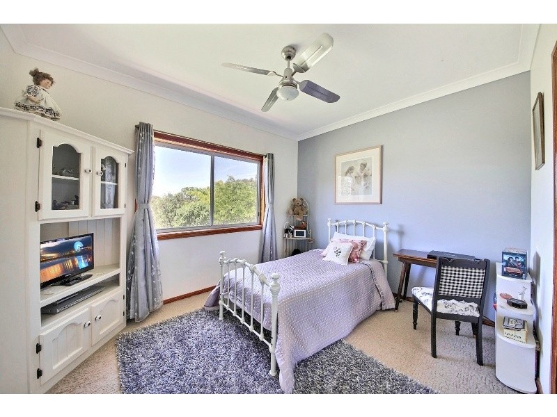 60 Kendall Street, Thirlmere NSW 2572