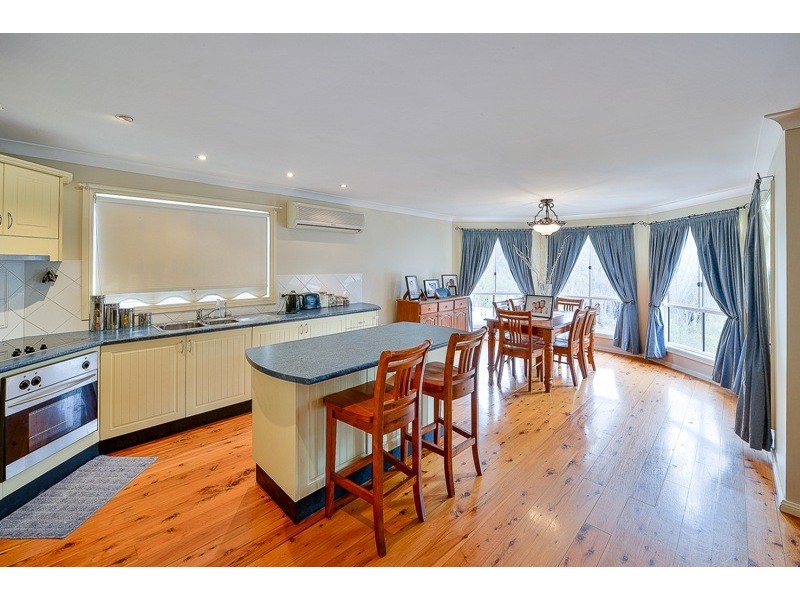 28A West Parade, Buxton NSW 2571