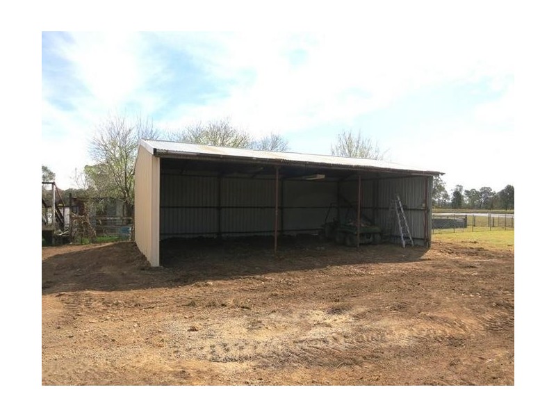 95 Nightingale Road, Pheasants Nest NSW 2574