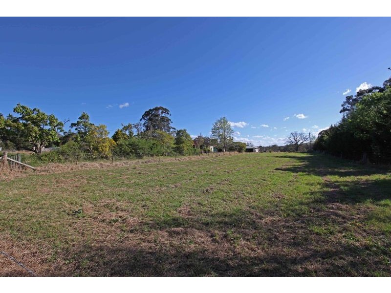 100 Rockford Road, Tahmoor NSW 2573