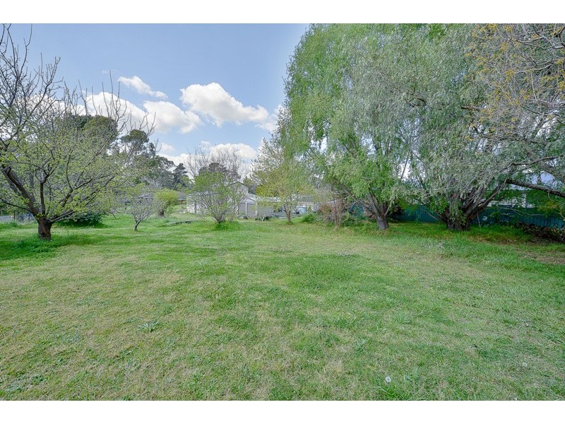 14 River Road, Tahmoor NSW 2573