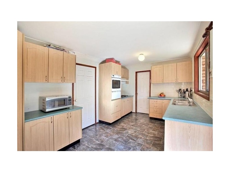 47 Pitt Street, Tahmoor NSW 2573