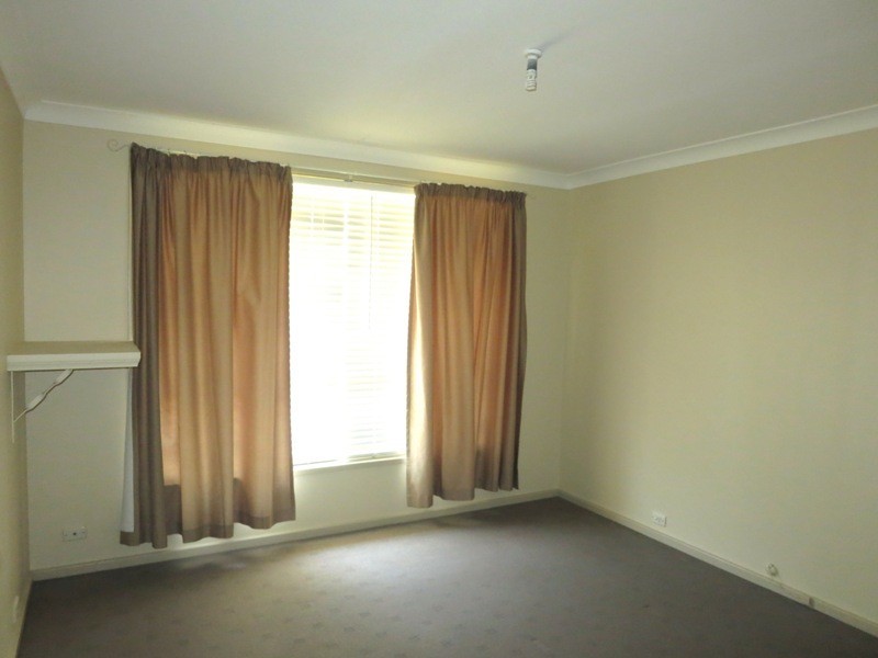 97 Remembrance Drive, Tahmoor NSW 2573