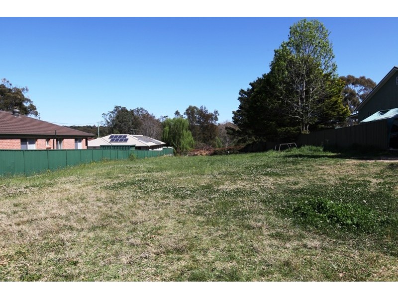 31 Carlton Road, Thirlmere NSW 2572