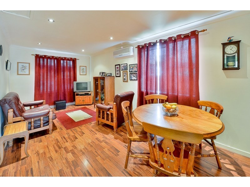 381 Thirlmere Way, Thirlmere NSW 2572