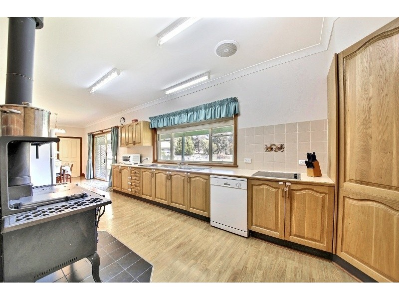 770 Old Hume Highway, Alpine NSW 2575