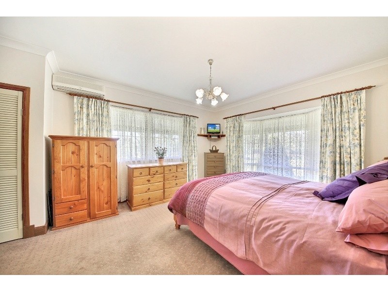 770 Old Hume Highway, Alpine NSW 2575