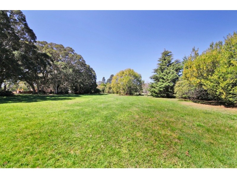 770 Old Hume Highway, Alpine NSW 2575