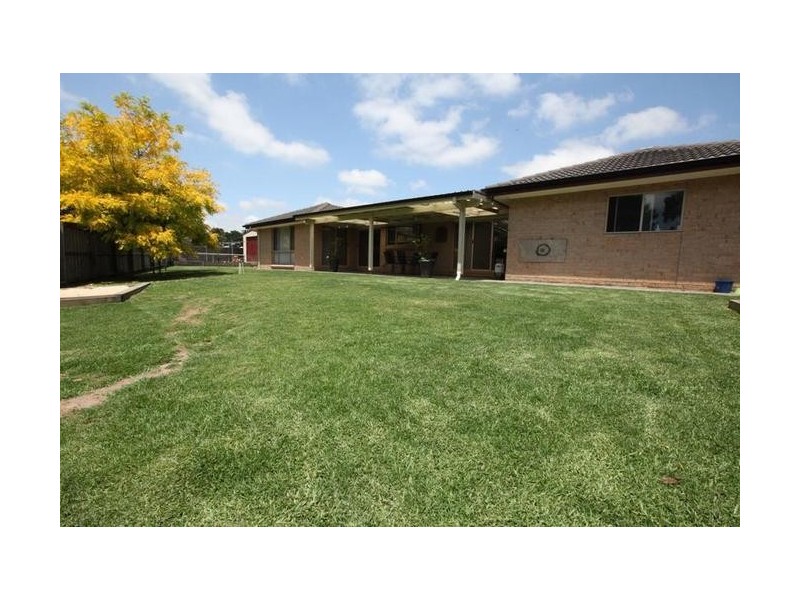 26 Ella Street, Hill Top NSW 2575