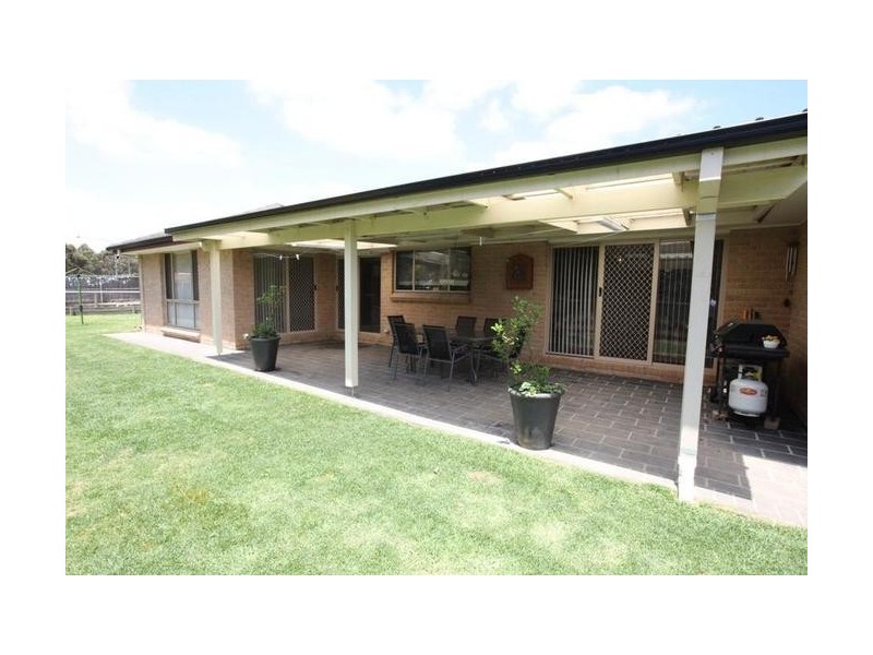 26 Ella Street, Hill Top NSW 2575