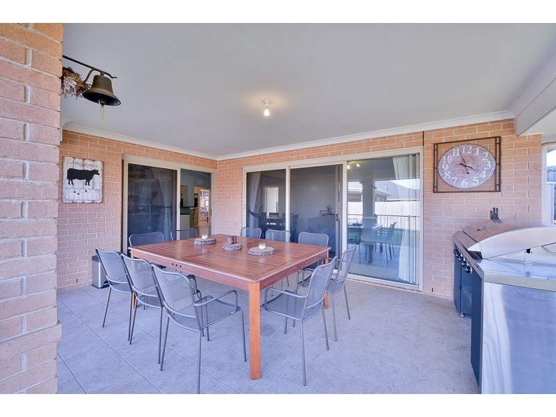 17 Marshall Avenue, Spring Farm NSW 2570