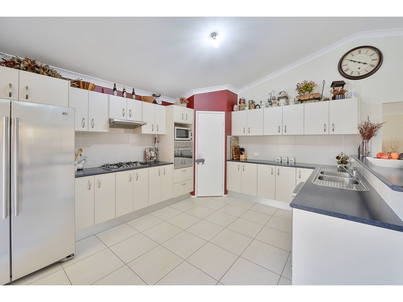 17 Marshall Avenue, Spring Farm NSW 2570