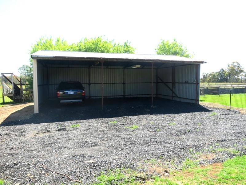 95 Nightingale Road, Pheasants Nest NSW 2574