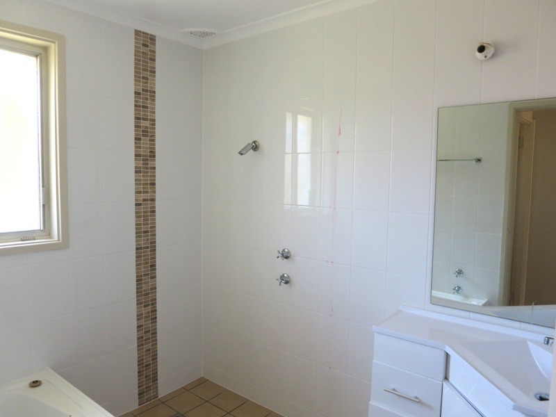 17 York Street, Tahmoor NSW 2573