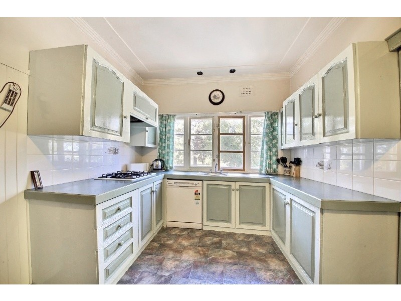 783 Wilson Drive, Balmoral Village NSW 2571