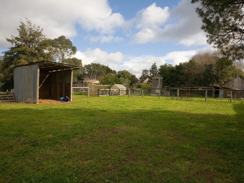 80 Westbourne Avenue, Thirlmere NSW 2572