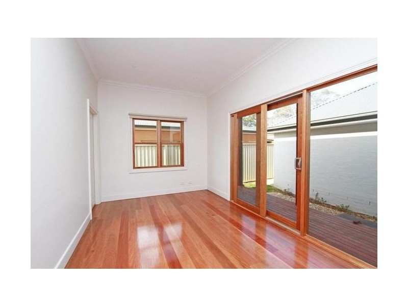 1/30 Wild Street, Picton NSW 2571