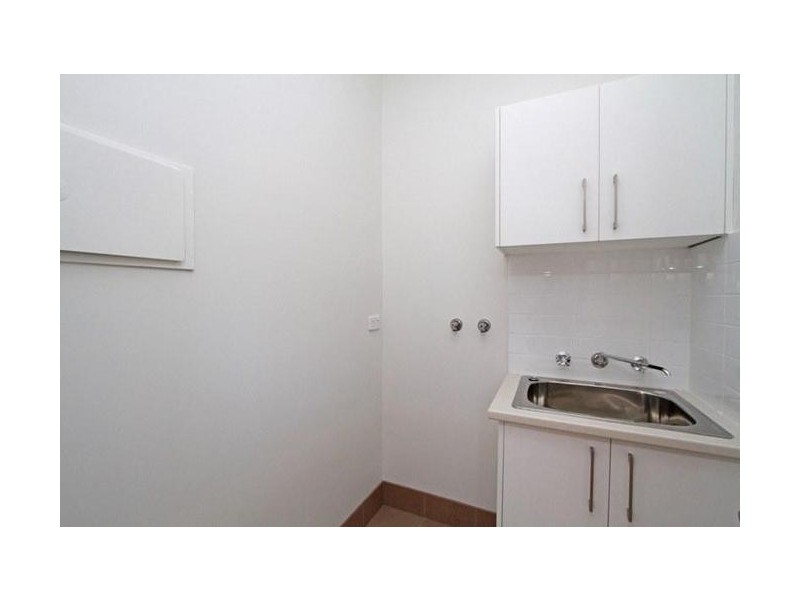 1/30 Wild Street, Picton NSW 2571