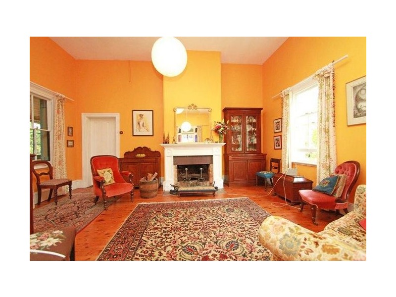 1 North Street, Thirlmere NSW 2572