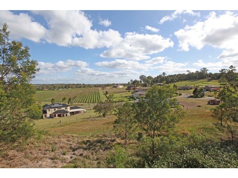 33 The Grange, Picton NSW 2571