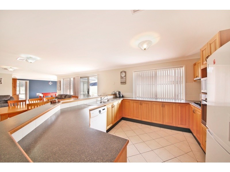 98 Hawthorne Road, Bargo NSW 2574