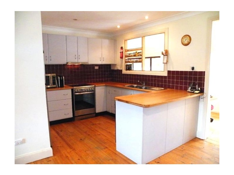 373 Argyle Street, Picton NSW 2571