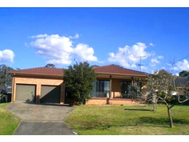 30 Struan Street, Tahmoor NSW 2573