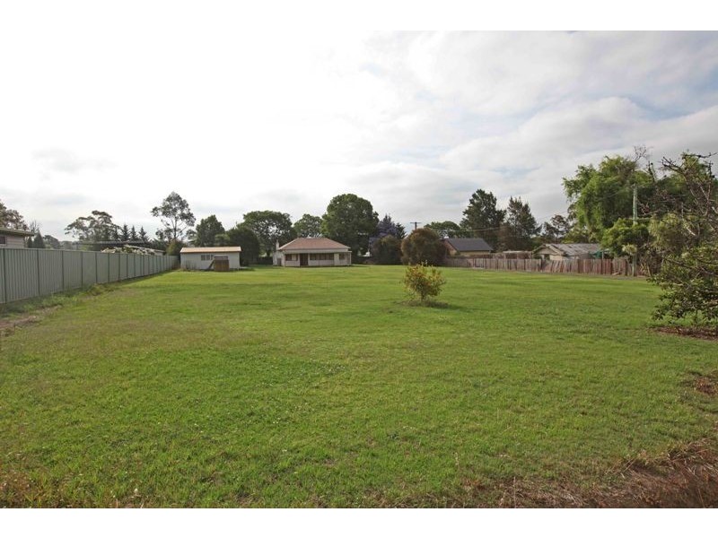 51-53 Carlton Road, Thirlmere NSW 2572