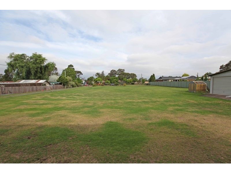 51-53 Carlton Road, Thirlmere NSW 2572