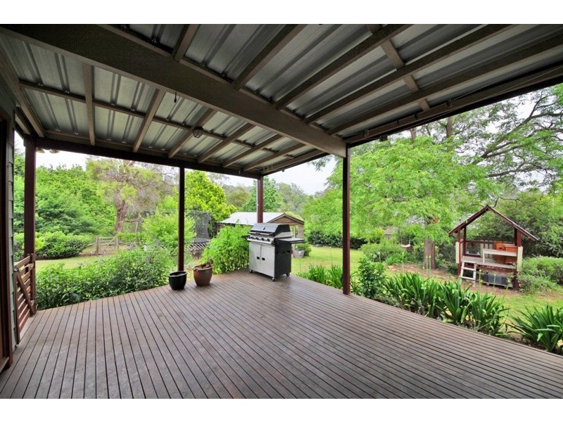 2 Campbell Street, Picton NSW 2571