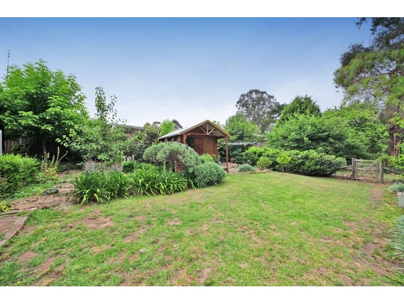 2 Campbell Street, Picton NSW 2571