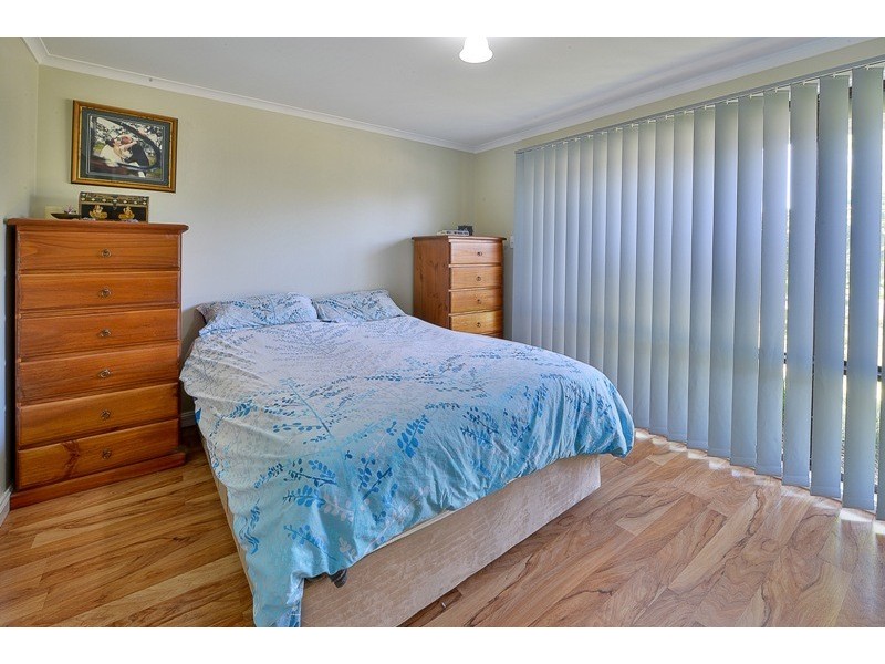 8 Huthnance Place, Camden South NSW 2570
