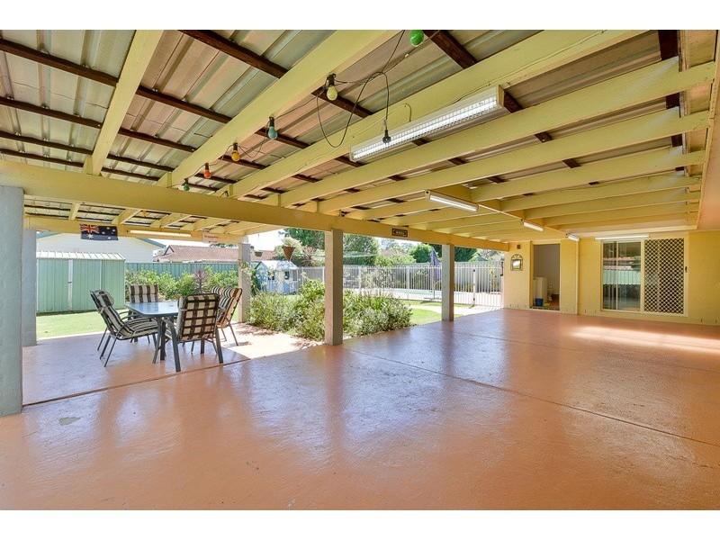 8 Huthnance Place, Camden South NSW 2570